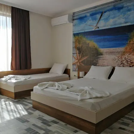 флора ポモリエ