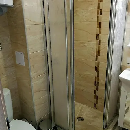 флора ポモリエ