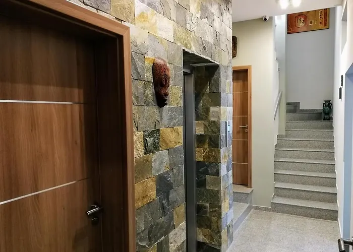 Affittacamere флора 3*