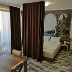 флора 3* Pomorie