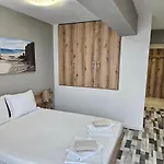 Pensiune флора 3*