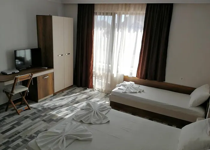 флора Къща за гости