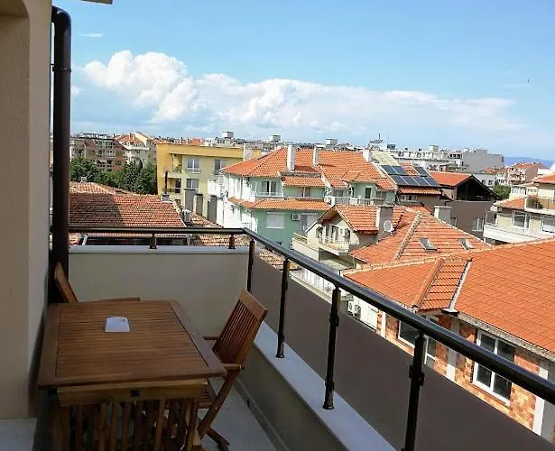 флора 招待所